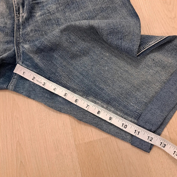 COOGI Medium Wash Bejeweled American Flag Embroidered Y2K Denim Shorts Size 16W - Picture 10 of 10